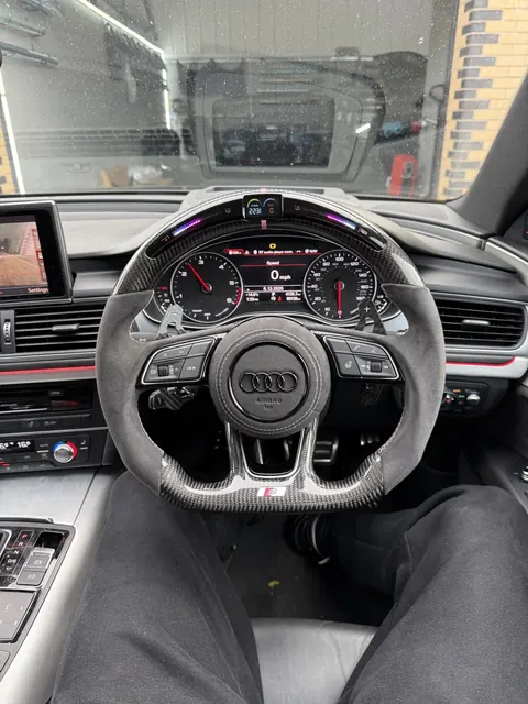 Custom steering wheels