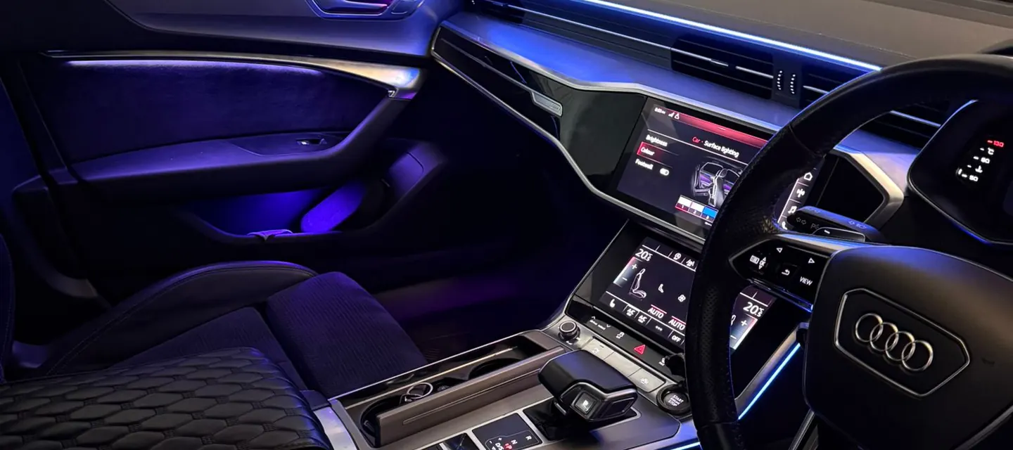 Ambient lighting in a vehicle interior